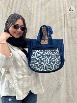 تصویری از کیف دستی یوتاپ